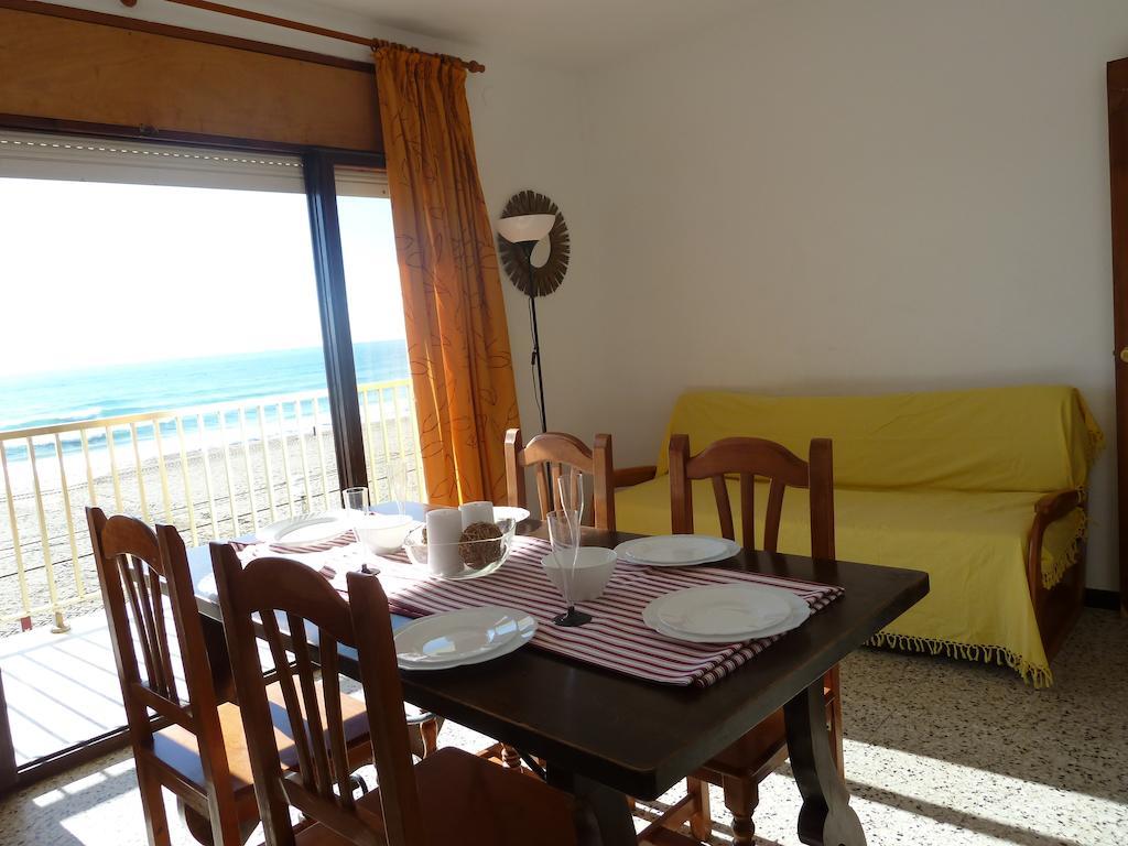 Villa Service - Apartamentos Aransol Ал-Бандрель Номер фото