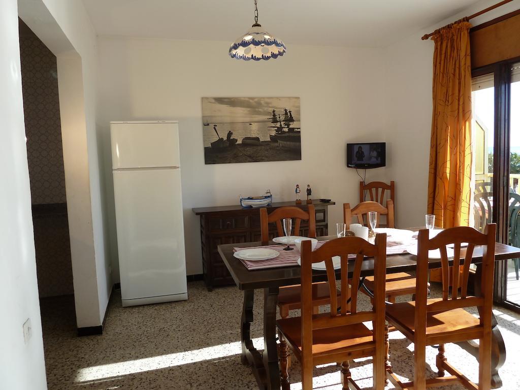 Villa Service - Apartamentos Aransol Ал-Бандрель Номер фото